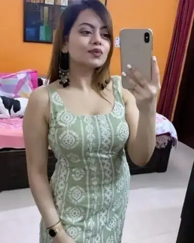 Call Girl in Sironcha